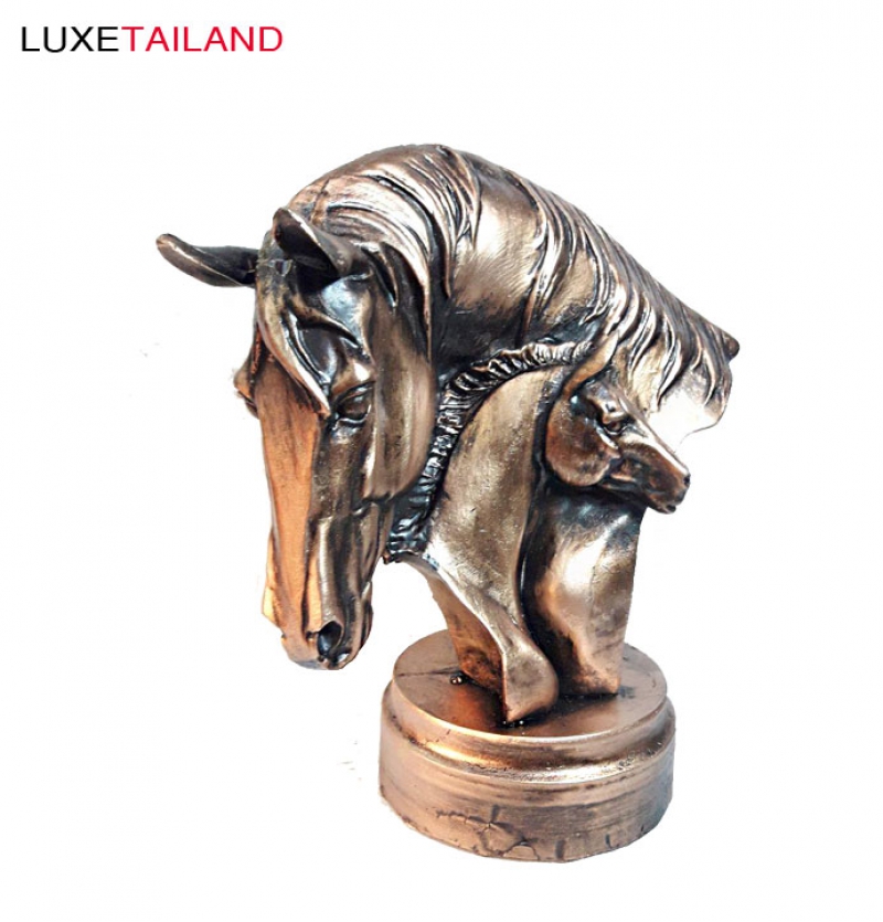 مجسمه کله اسب جفتی