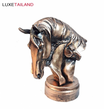 مجسمه کله اسب جفتی